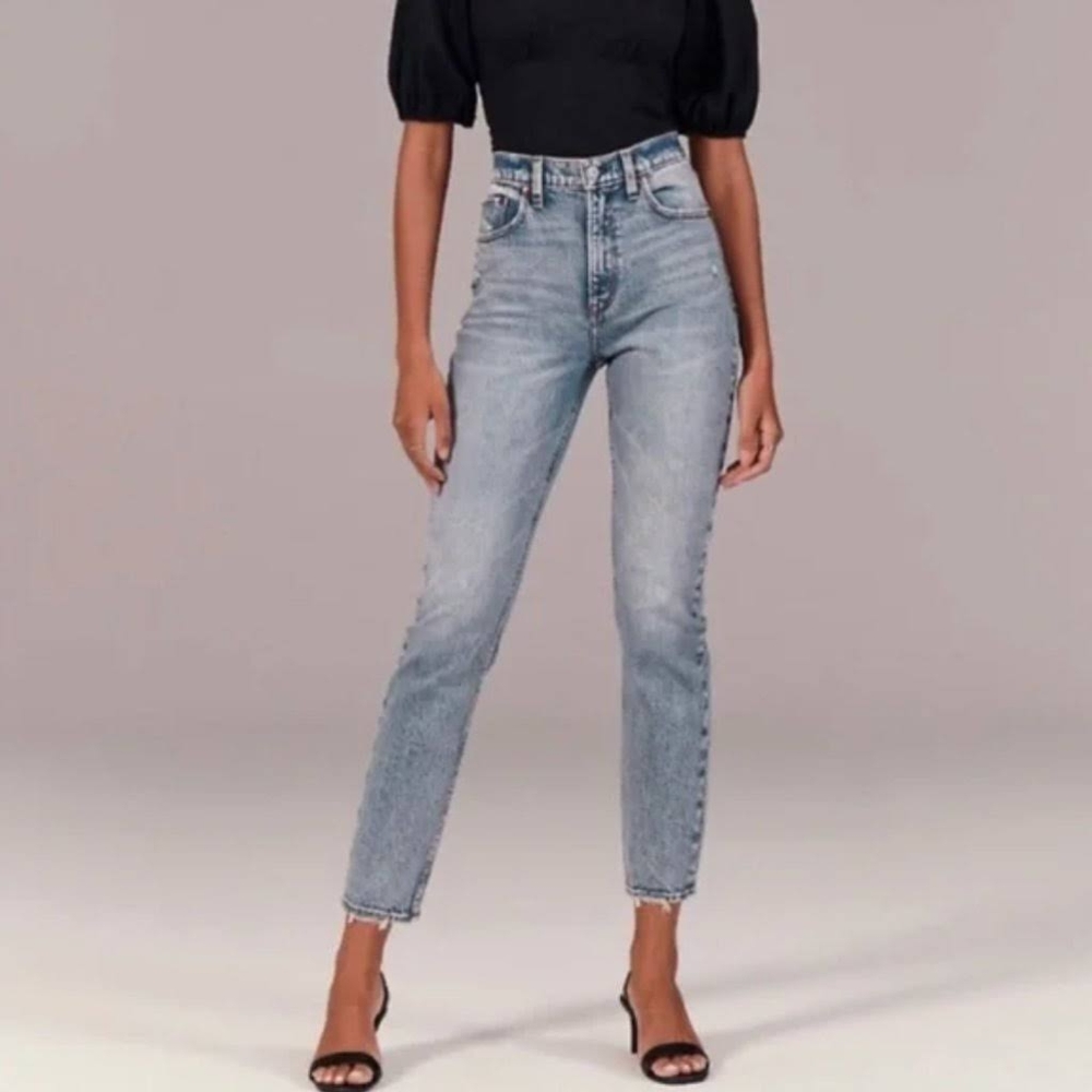 Acid wash mom jeans